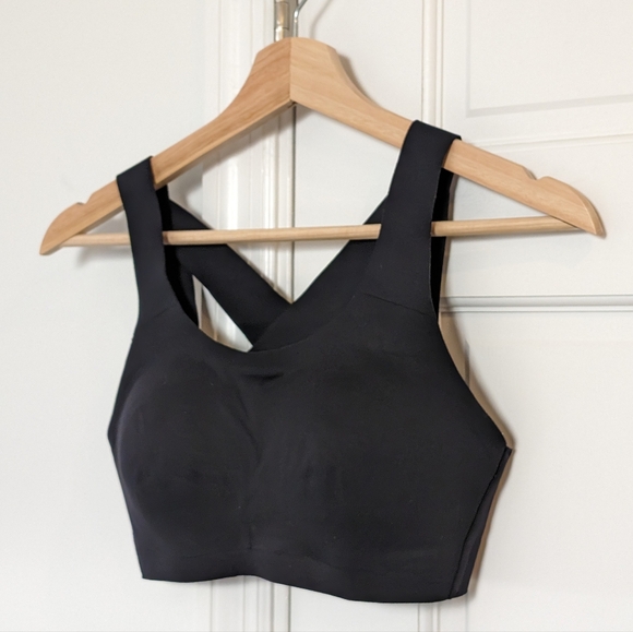 EUC lululemon Enlite Bra | Black Color Seamless Running | Size 34B - Picture 4 of 7